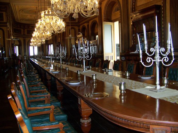 The 101 seater dining room in Falaknuma Palace, Hyderabad