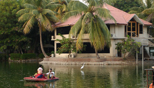 Greenwoods Lake Resort and Spa Ahmedabad